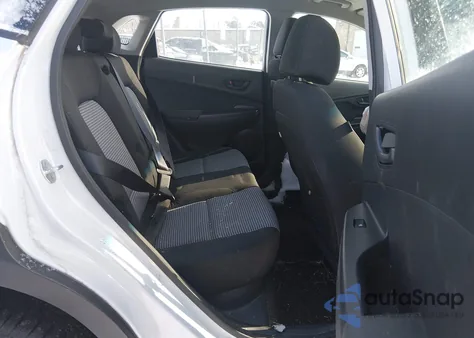 2021 Hyundai Kona Se z USA, uszkodzony, nr VIN KM8K1CAA1MU674876